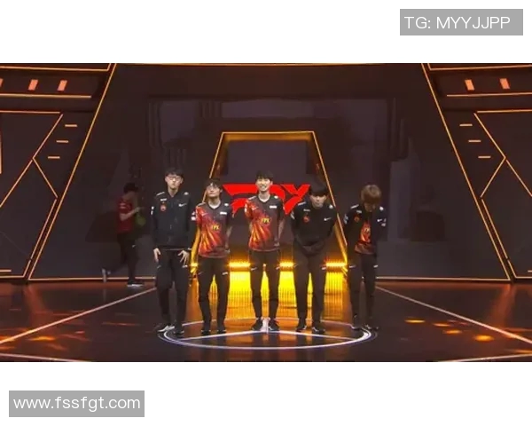 电竞赛事热议FPX战术争议引发粉丝热烈讨论与分析 电竞赛事热议FPX战术争议引发粉丝热烈讨论与分析